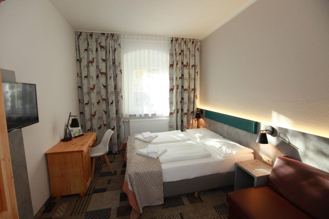 Hotel Miriquidi 奥泊维森塔尔 外观 照片