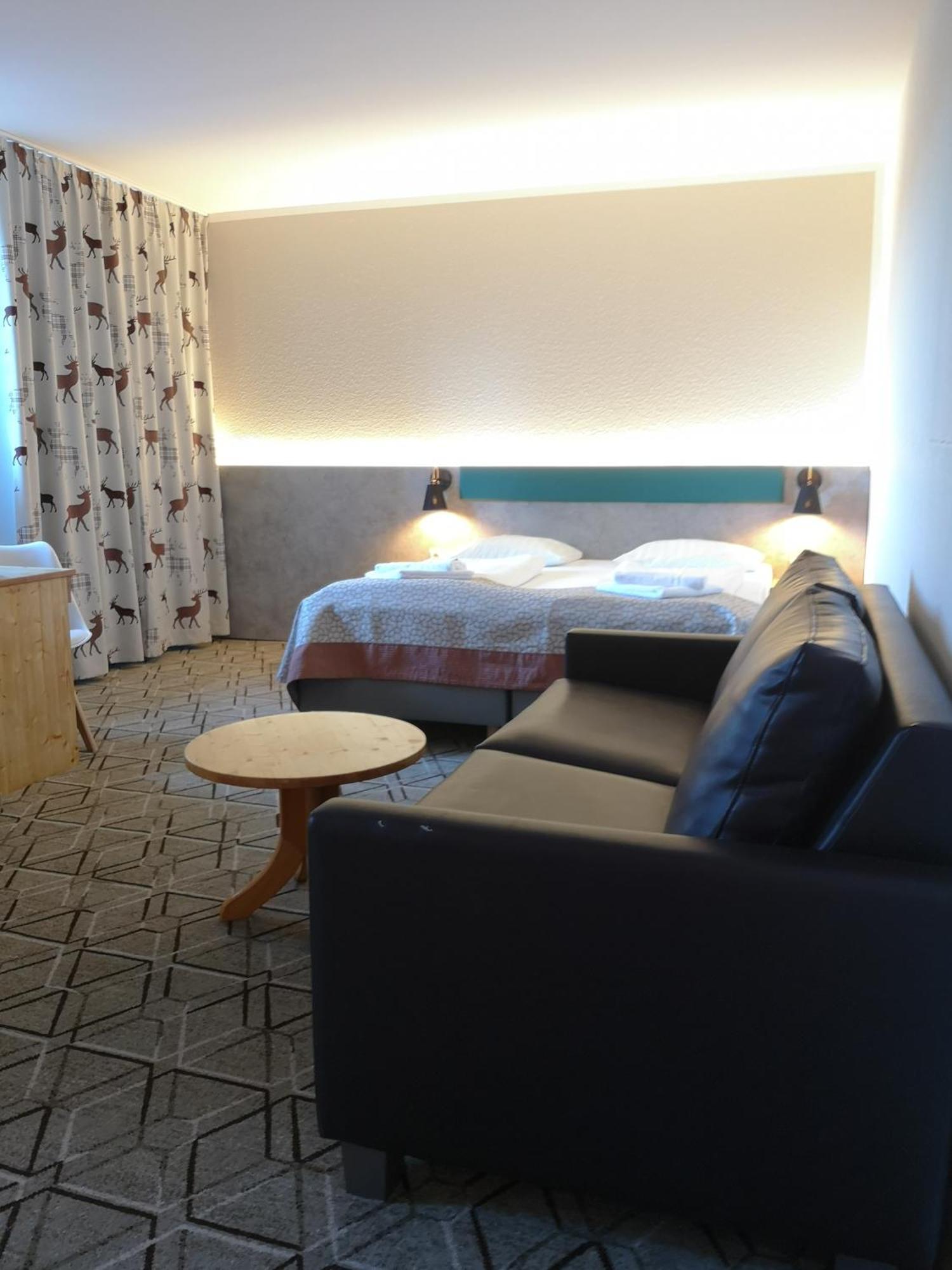 Hotel Miriquidi 奥泊维森塔尔 外观 照片
